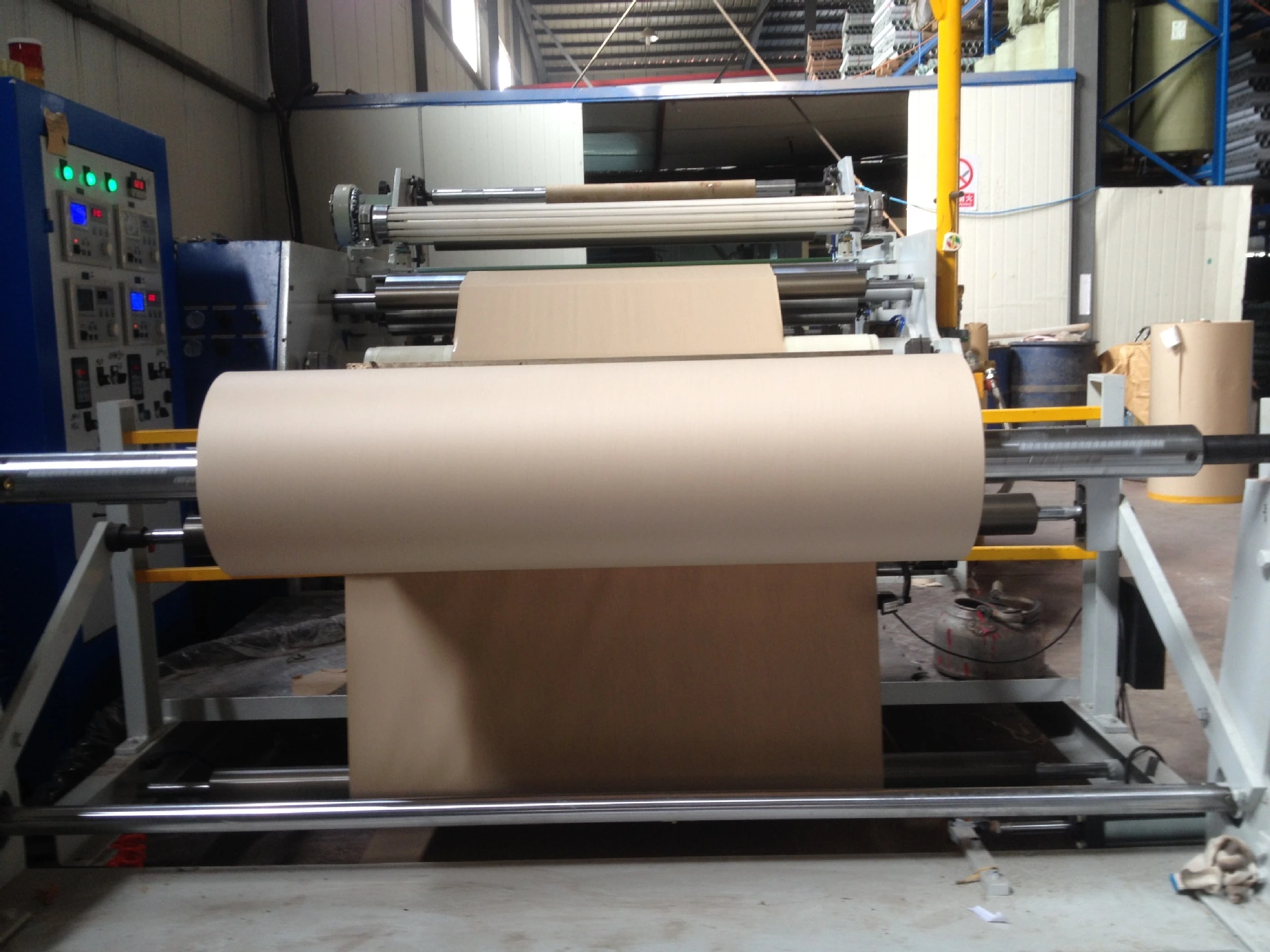 Quy trình băng dính vách thạch cao